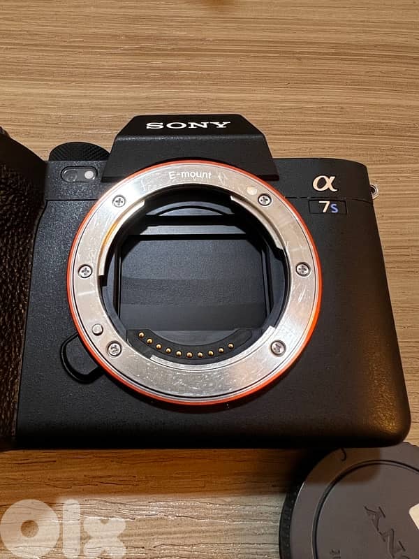 Used Sony a7siii with 2 batteries and charger 4