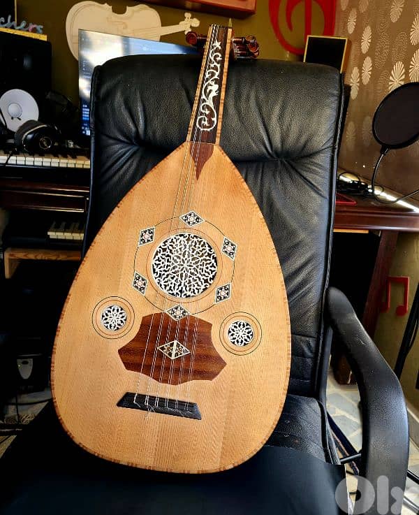 عود لبناني صناعة نقولا الحارس 1996 Lebanese Oud by Nicolas Al Hares 1