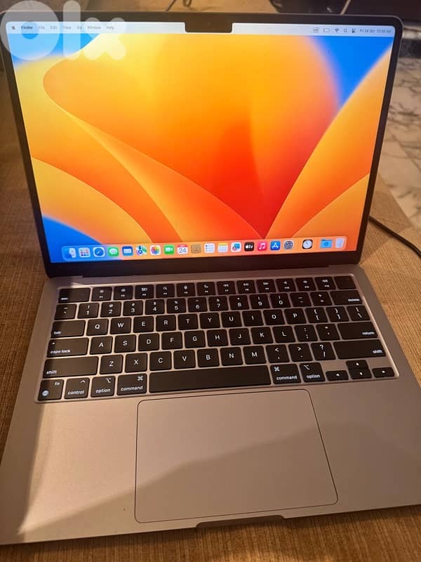 MacBook Air 13.6” M2 (Model A2681) 2