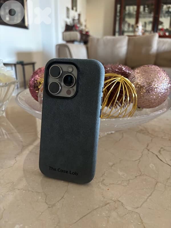 Iphone 15 pro Premium Alcantara case 2