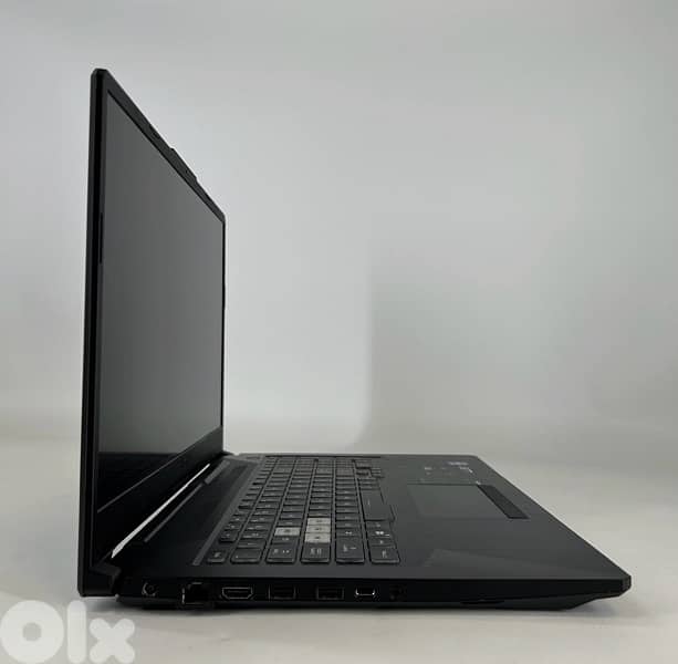 ASUS TUF F17 17inch RTX 3050 1