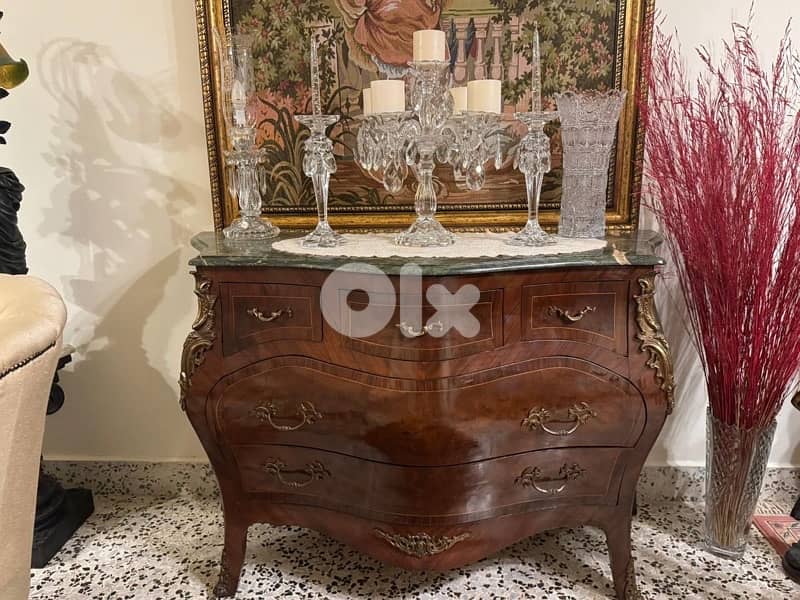 عفش للبيع بحالة جديدة 1