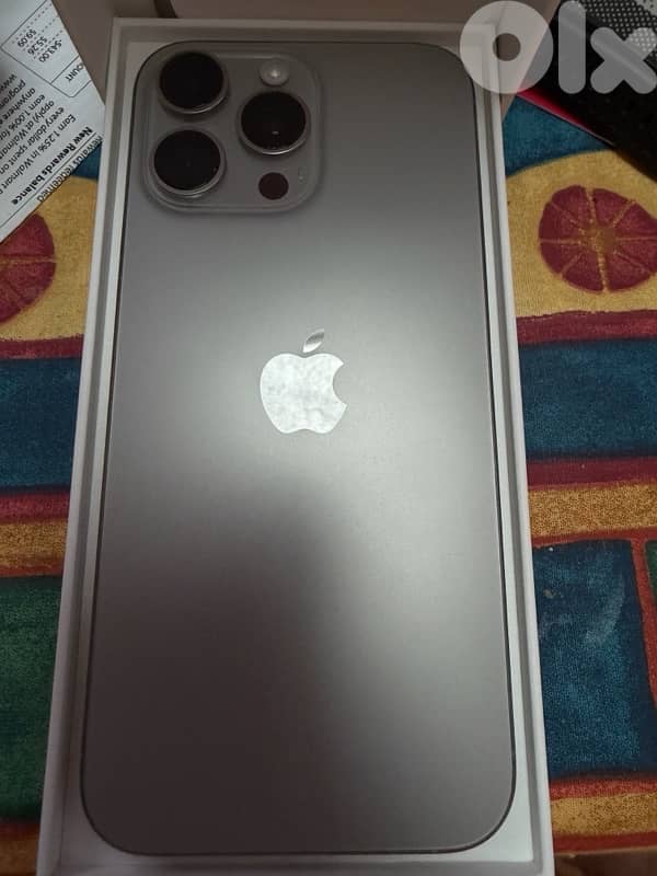 iphone 16 pro max 256 natural titanium 1