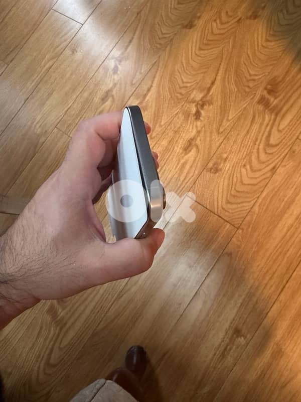 iphone 16 pro max 256 natural titanium 4