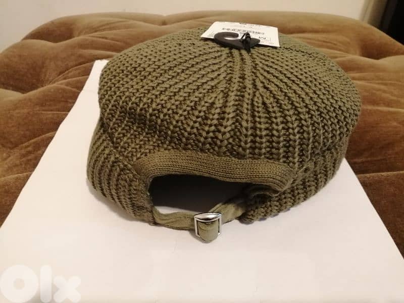 ZARA SHORT KNIT BEANIE 1