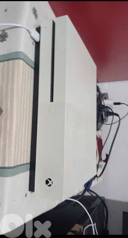 اكس بوكس ون اس 1