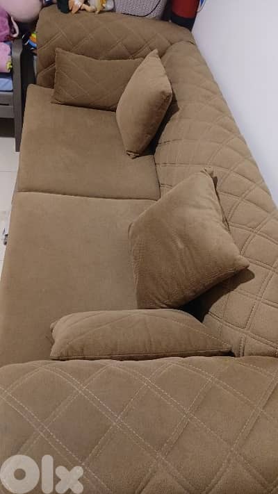 كنباية مرتبة خشب زين