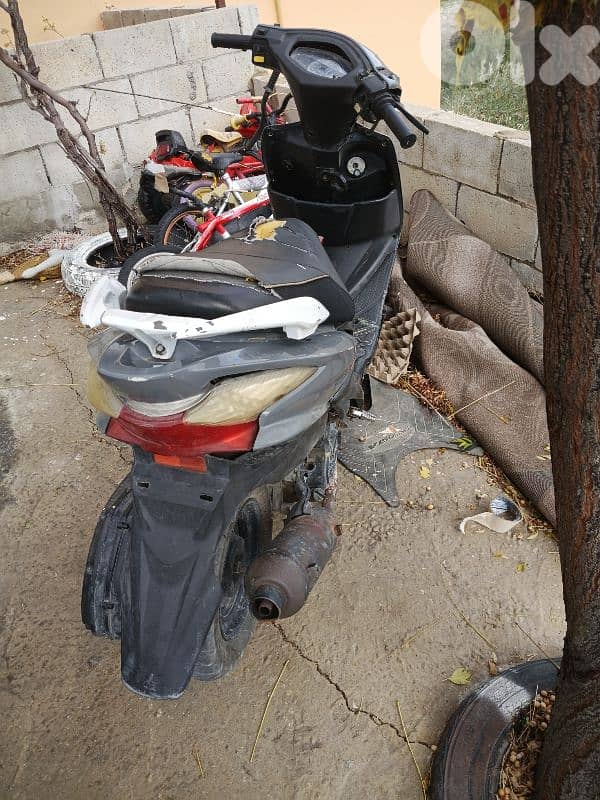 موتسيك شغال بس بدو بطارية بدو ترتيب 1