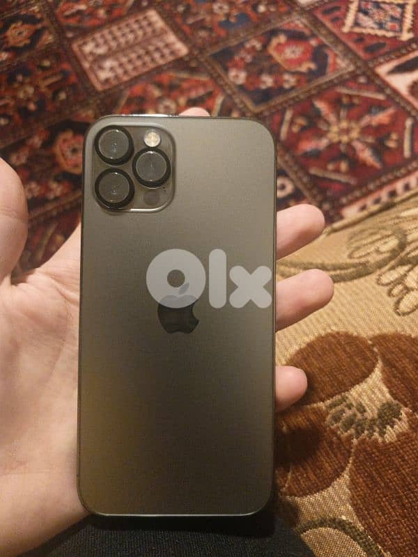 like new iphone 12 pro 0