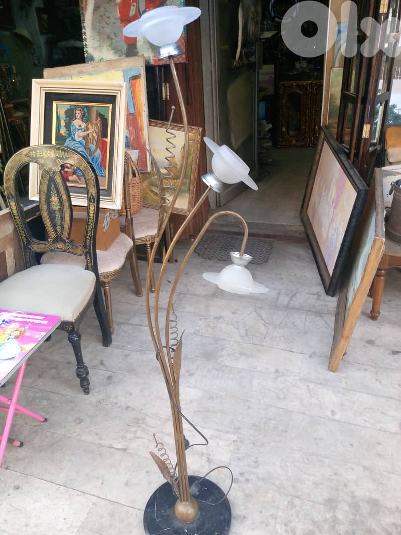 لمبادير فورفوجي عامود 3 لمبات قديم 1