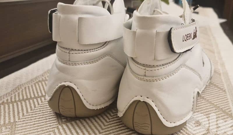 43 size Men sports shoes 0