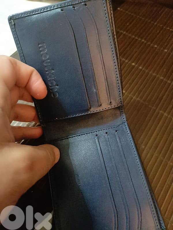 navy wallet from moustache 2