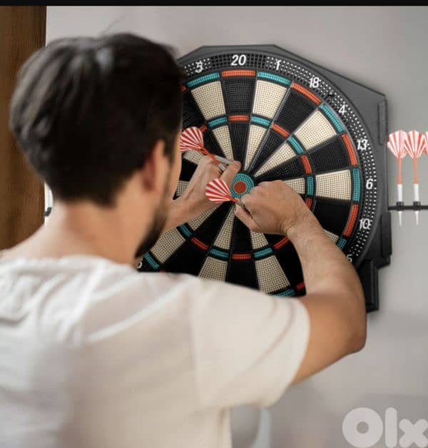 WOLTU LED- DARTBOARD  8 players 27 different  games-  4$ delivery 3