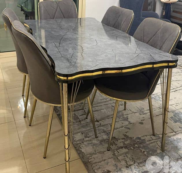 طاوله سفرا و6كراسي 0