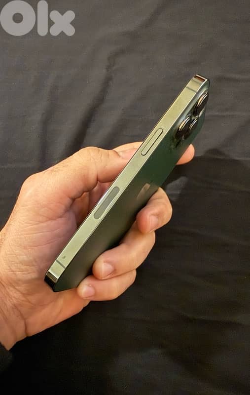 Iphone 13 Pro 256gb battery 83% 4