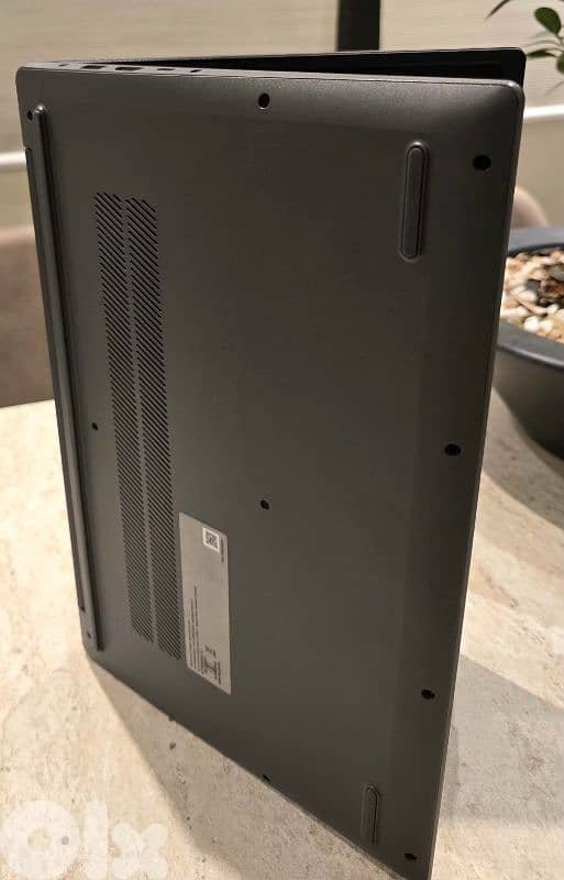 Lenovo IdeaPad Slim 3 3