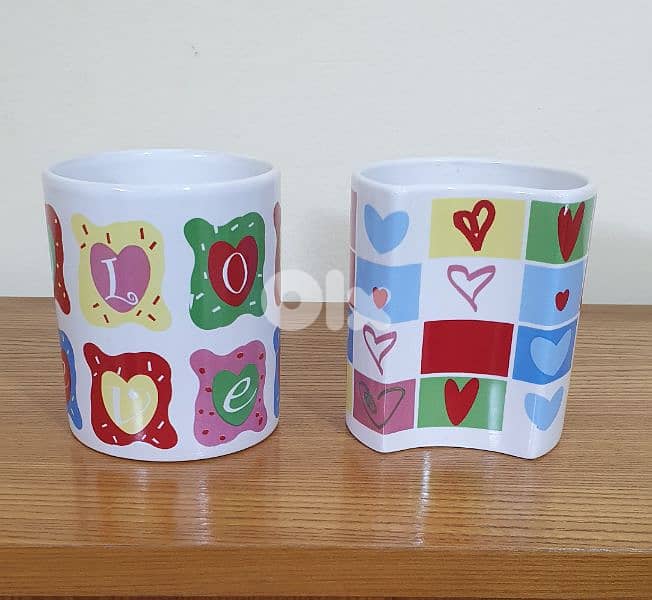 2 mug special and very beautiful  look new 10$ bi  ashrafiye 03723895 4