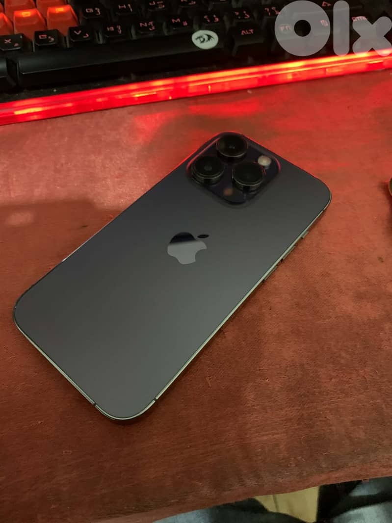 iPhone 14 Pro for sale 3
