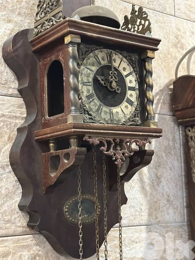 Wall Clock from the Late 20th Century in Oak Case