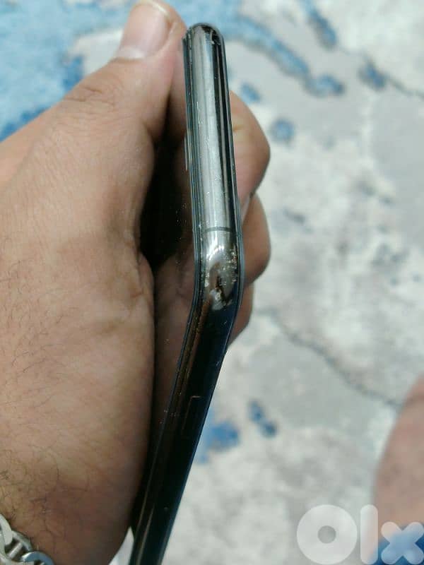 iphone 11 promax سعرو لقطة 6