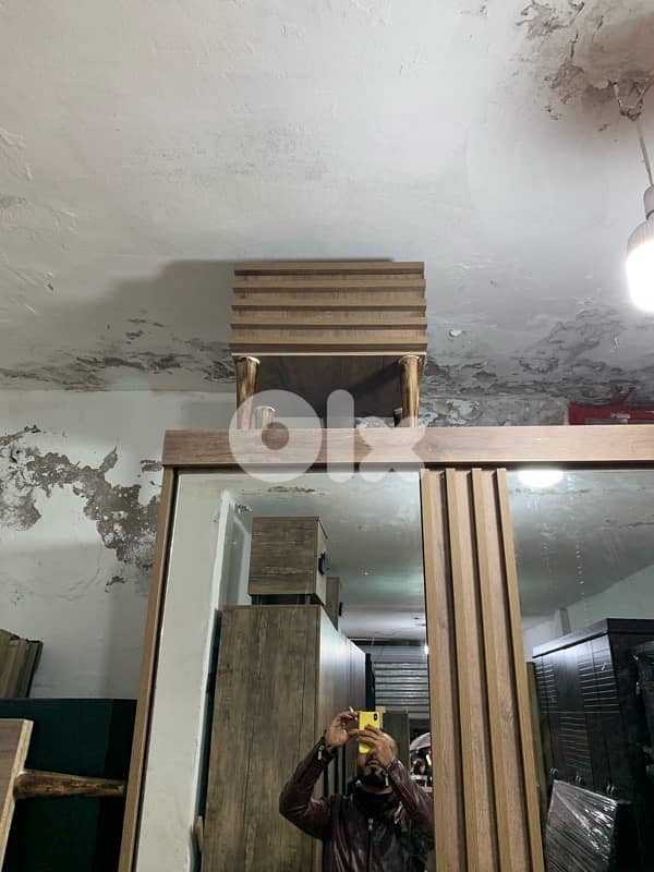 غرفة نوم ملكية جديدة من المعمل بافضل الاسعار 2