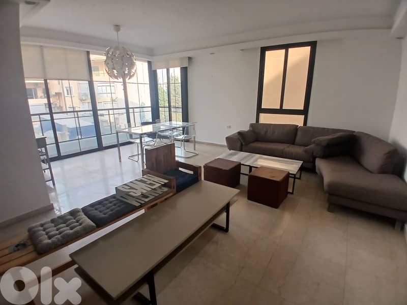 ZE25-4561 Apartment for Sale – Sodeco, Beirut شقة للبيع في سوديكو 0