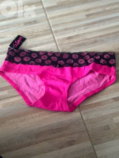 La Senza, La vie en rose, Marie France