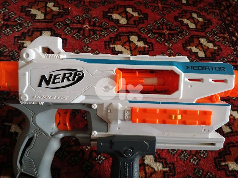 Nerf N-strike elite mediator 2