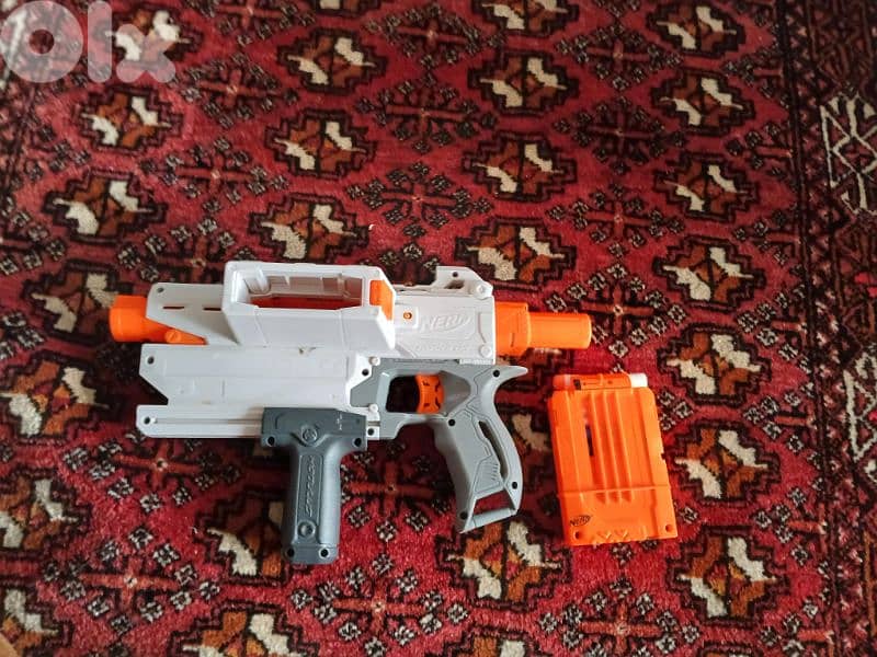 Nerf N-strike elite mediator 4