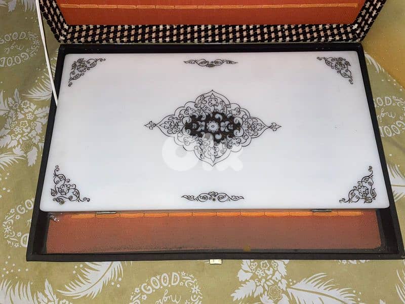 طاولة زهر قديمة من زمن الاتحاد السوفييتي - نادرة 1