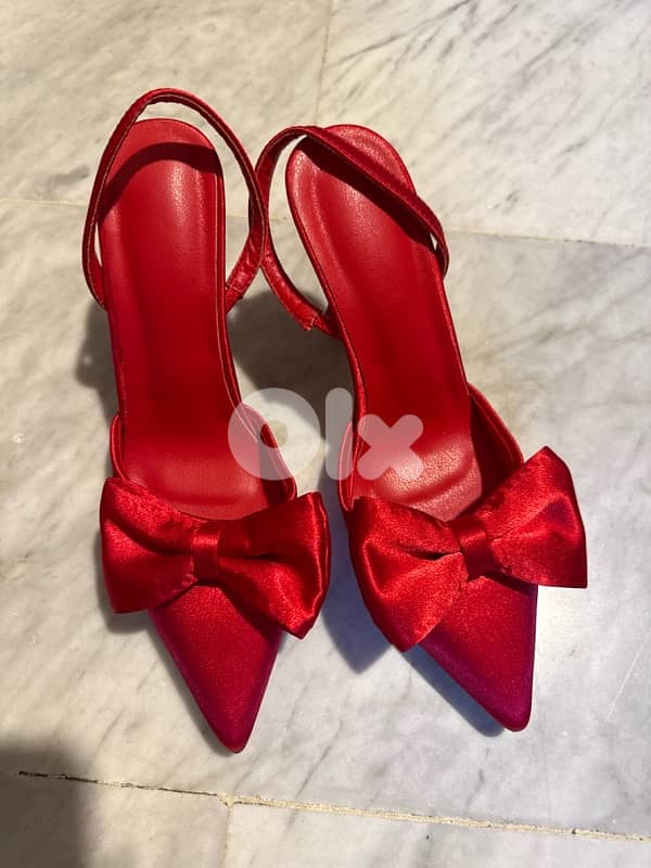 red heels 0