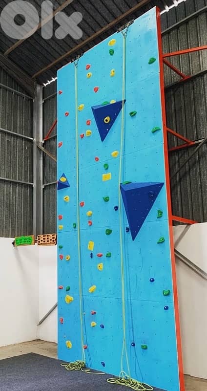 climbing wall 0