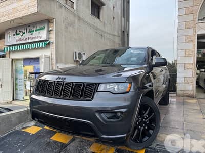 Grand Cherokee 2018 ALTETUDE, 50k miles, super clean, 81/882165
