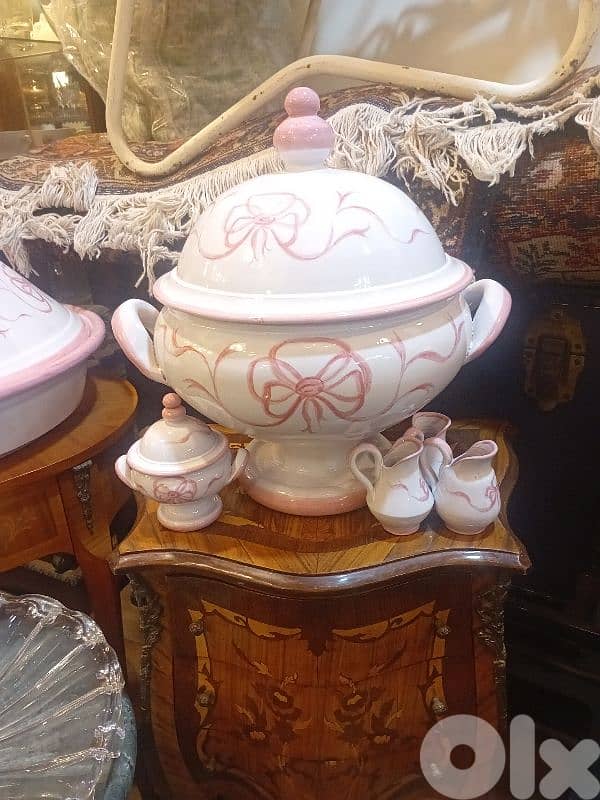 نشتري و نبيع  اثاث المنازل و الفضيات و النحاسيات بأسعار مدروسة 1