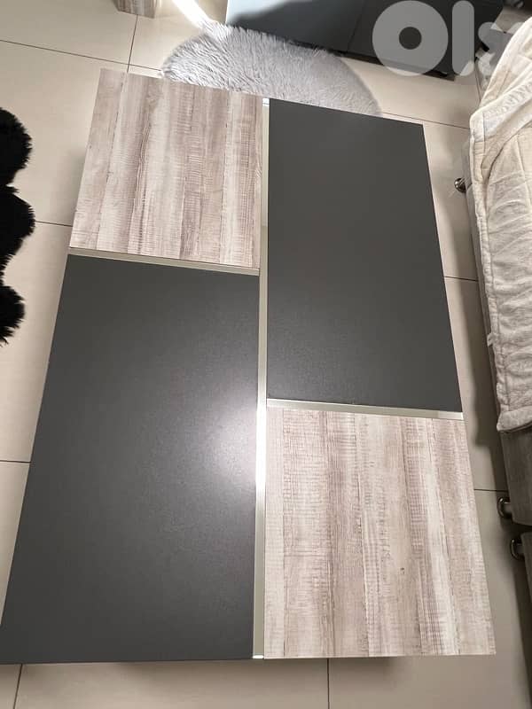 Big living room table 1