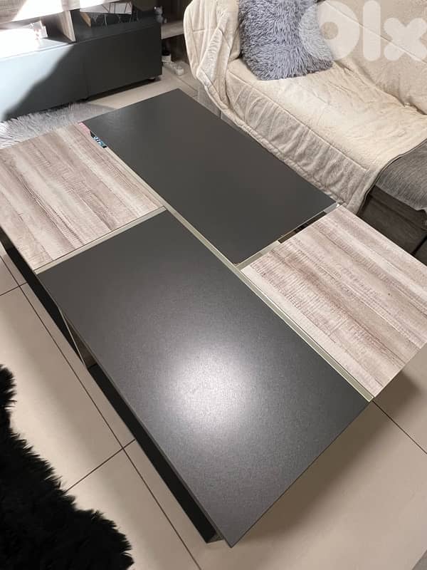 Big living room table 2