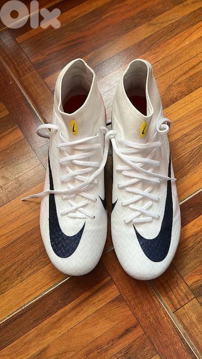 Nike mercurial superfly