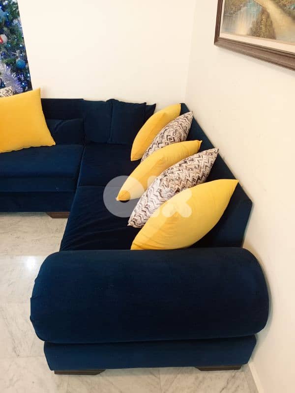 Navy Blue Velvet Corner Sectional Sofa صالون أزرق مخملي مع وسائد 2