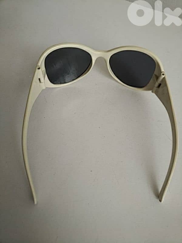 White sunglasses - Not Negotiable 2