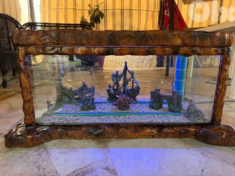Aquarium Table 3