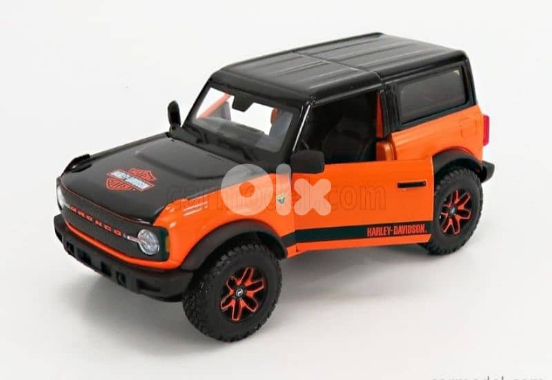 Ford Bronco 2021 (Harley Davidson) diecast car model 1;24 3