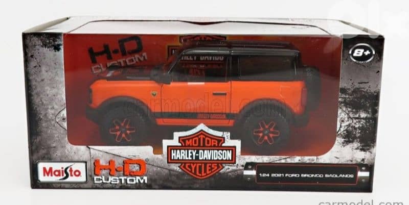 Ford Bronco 2021 (Harley Davidson) diecast car model 1;24 4