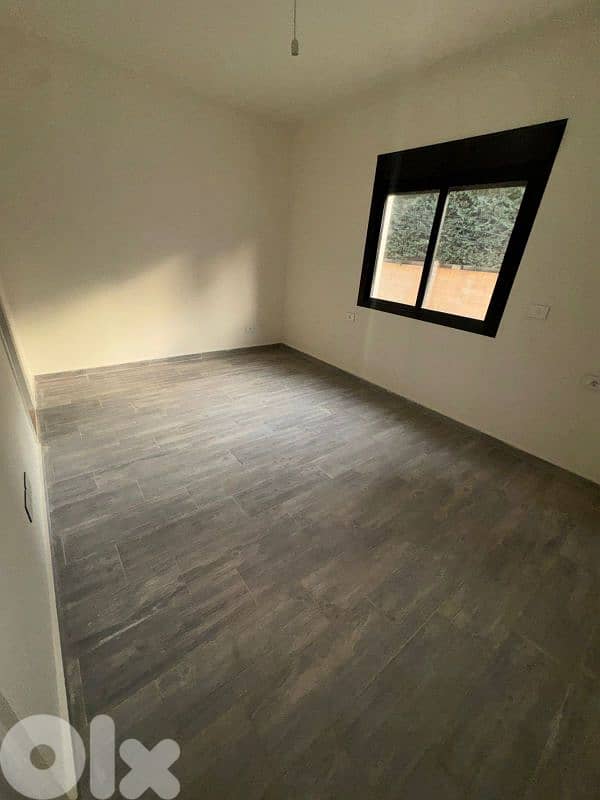 apartment For sale in mar chaaya شقة للبيع في مار شعيا 0