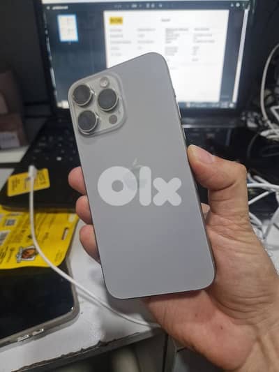 15 pro max very clean like new