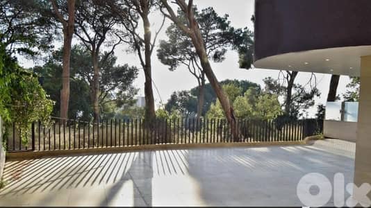 175 m2 apartment+126m2 terrace+ view 4sale Mansourieh (2 parking lots)
