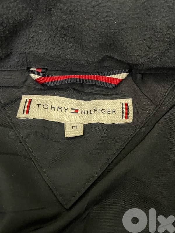 Tommy Hilfiger 8