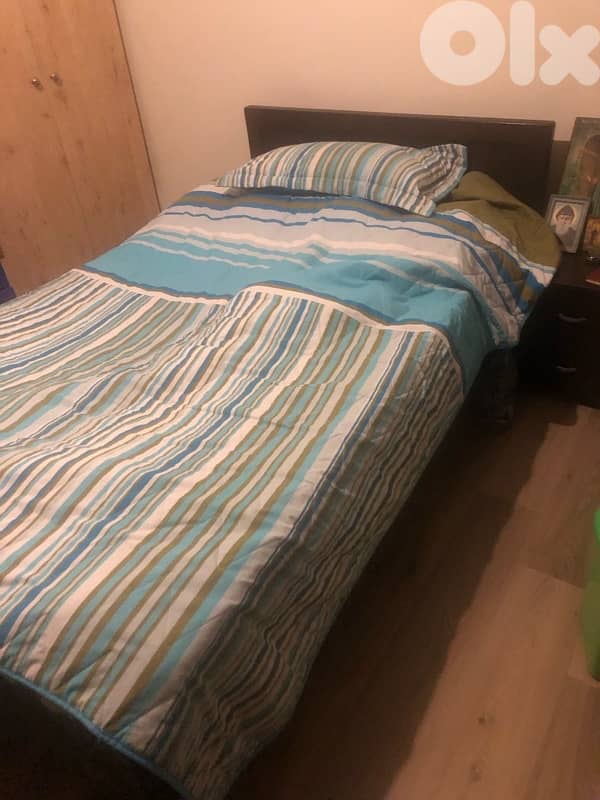 تختين وشوفونيير للبيع 0