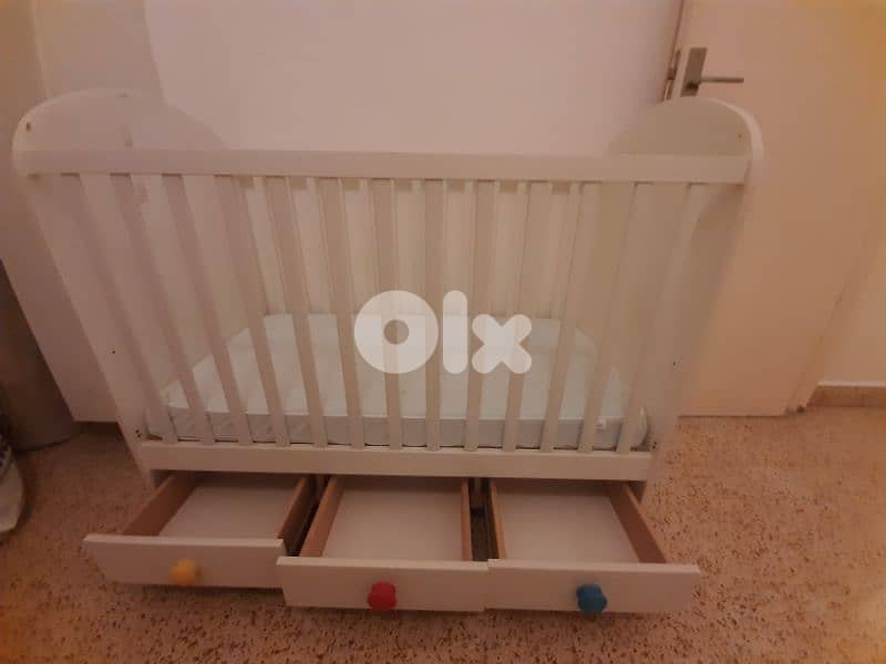 crib with mattress 2