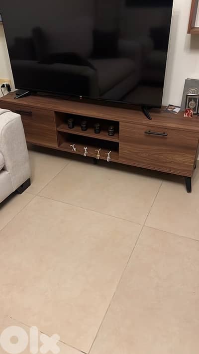 table tv unit