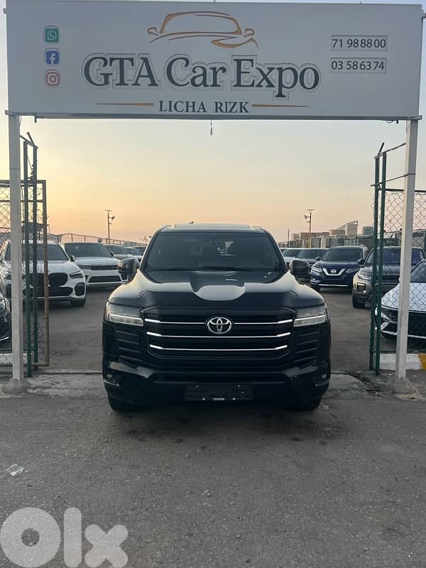 Toyota Land Cruiser GX-R twin turbo 2022 ( BUMC ) 0